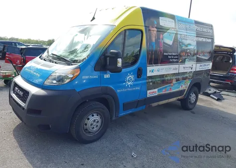 2022 Ram Promaster 1500 High Roof 136 Wb z USA, uszkodzony, nr VIN 3C6LRVBG2NE119197